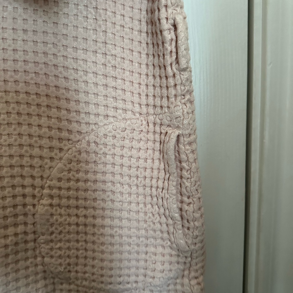 Soma Robe Women's Pink L/XL Wrap Pockets Short Knit Waffle (Missing Belt) - Picture 4 of 5